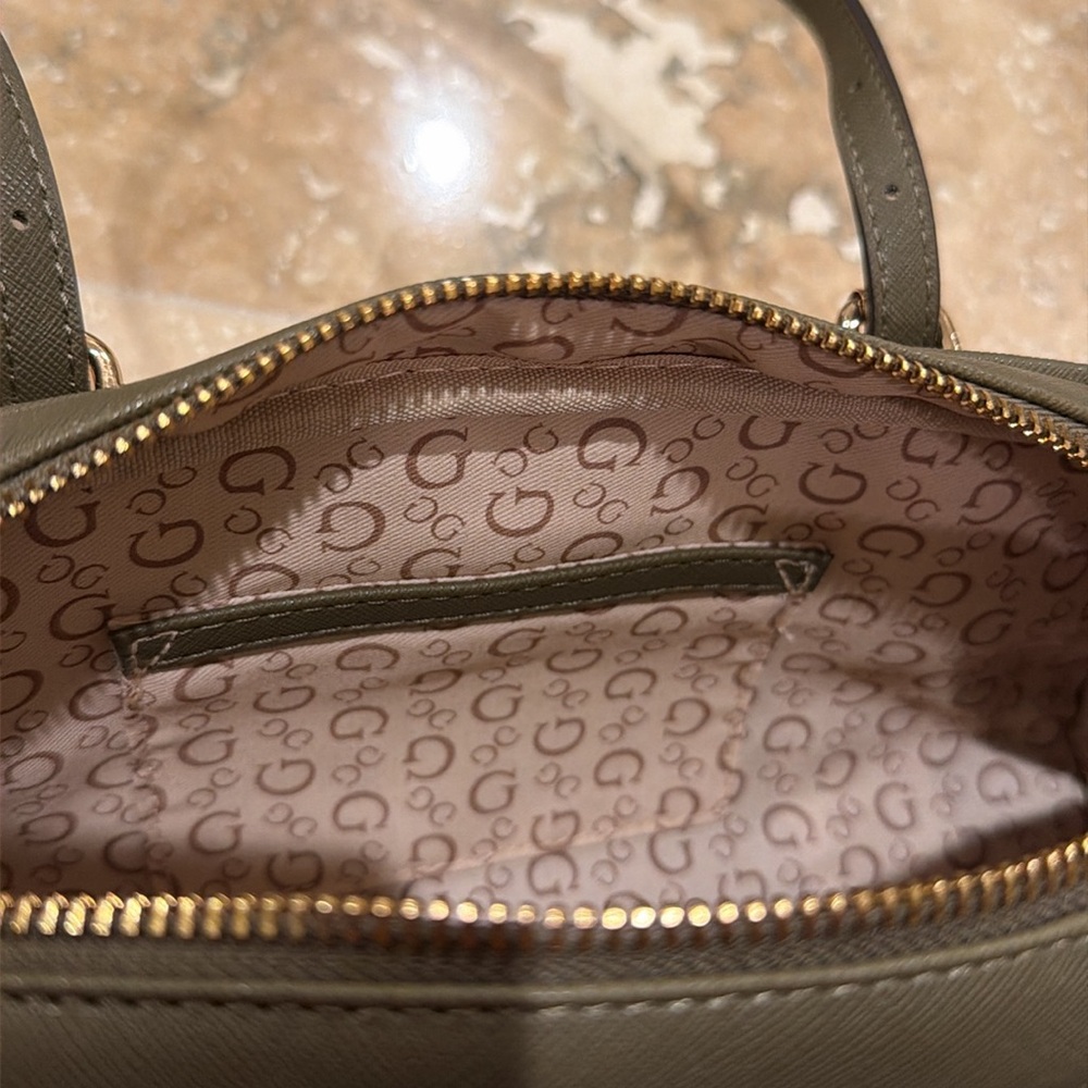 GUESS Olive Green Saffiano Leather Shoulder Bag - Picture 3 of 7